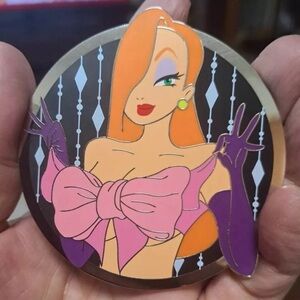Jessica Rabbit Jumbo LE 88 Fantasy Pin with Pink Bow